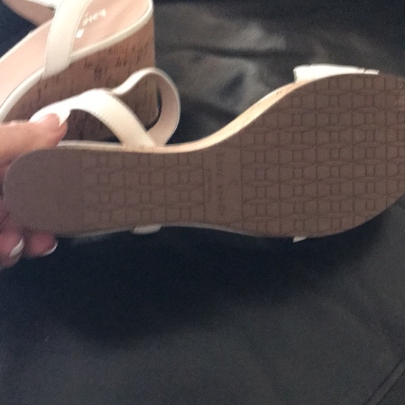 Kate spade♠️ wedge sandals - Picture 4 of 6